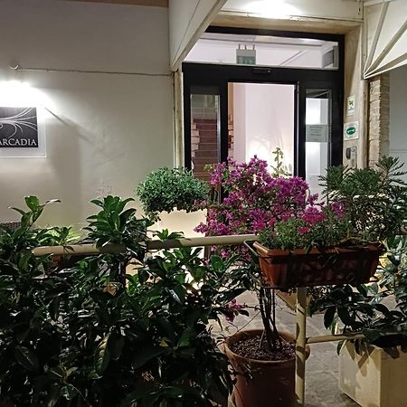 Hotel Arcadia Macerata Exteriör bild