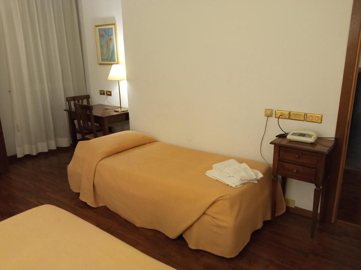 Hotel Arcadia Macerata Exteriör bild