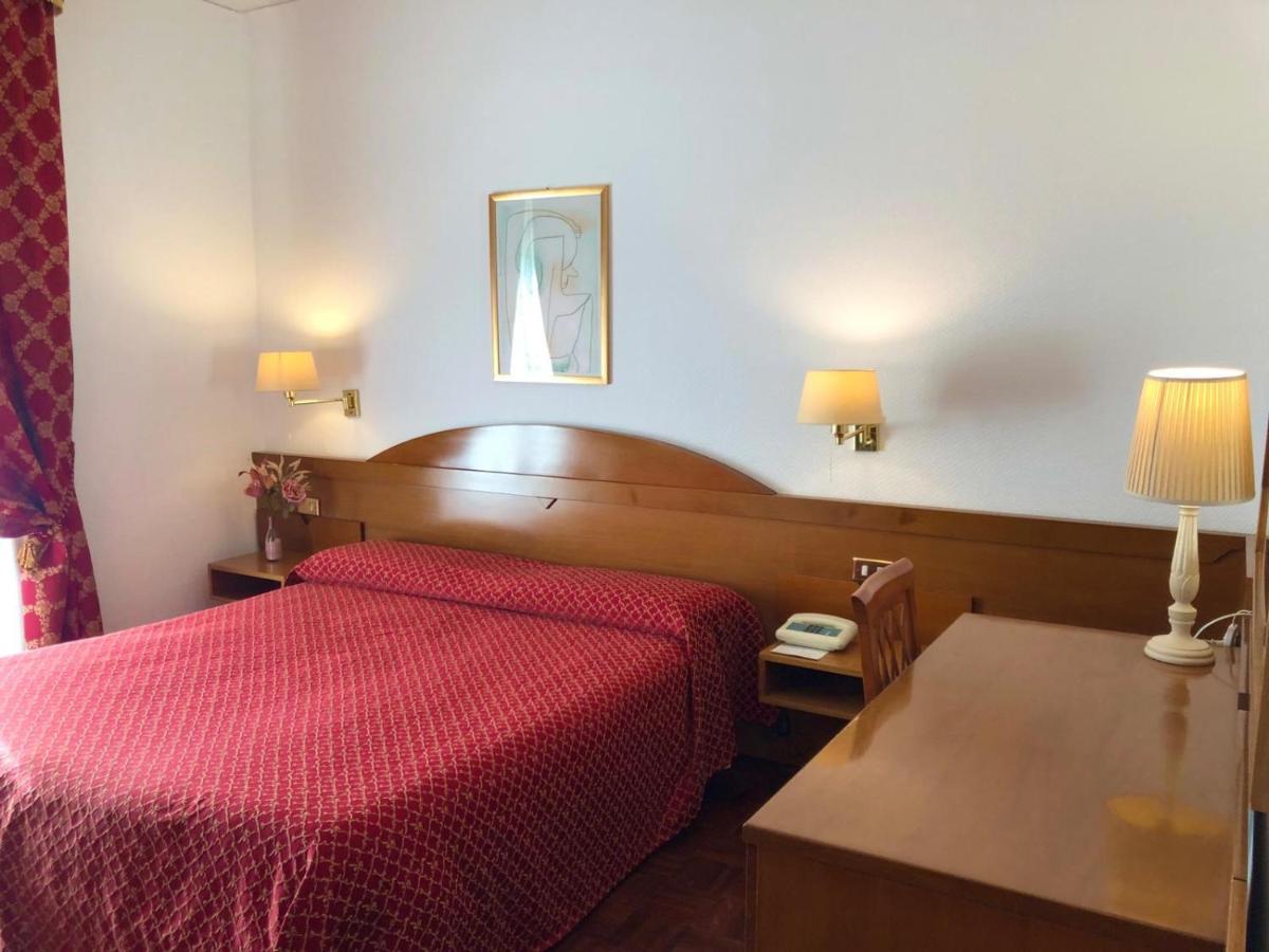 Hotel Arcadia Macerata Exteriör bild
