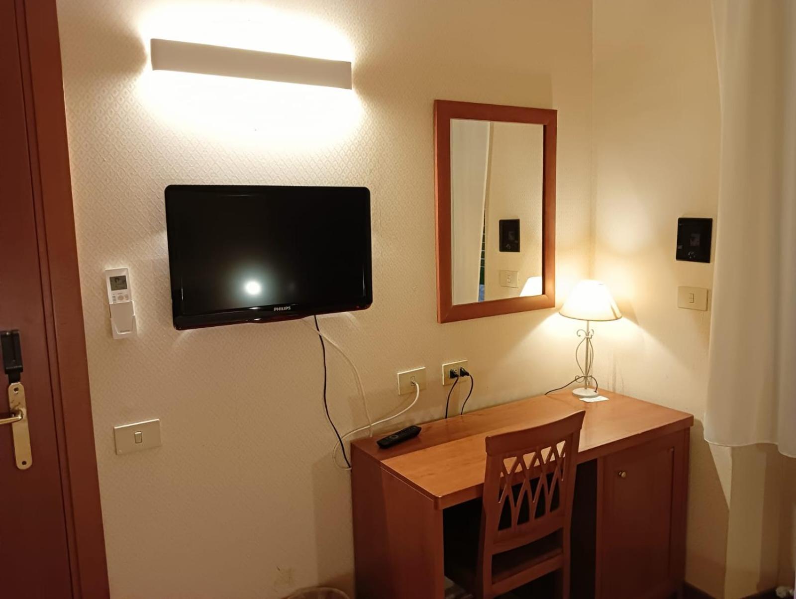 Hotel Arcadia Macerata Exteriör bild
